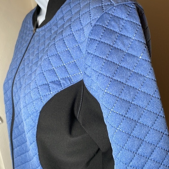 LUCY Quilted Lightweight Jacket Size Small - Picture 8 of 11